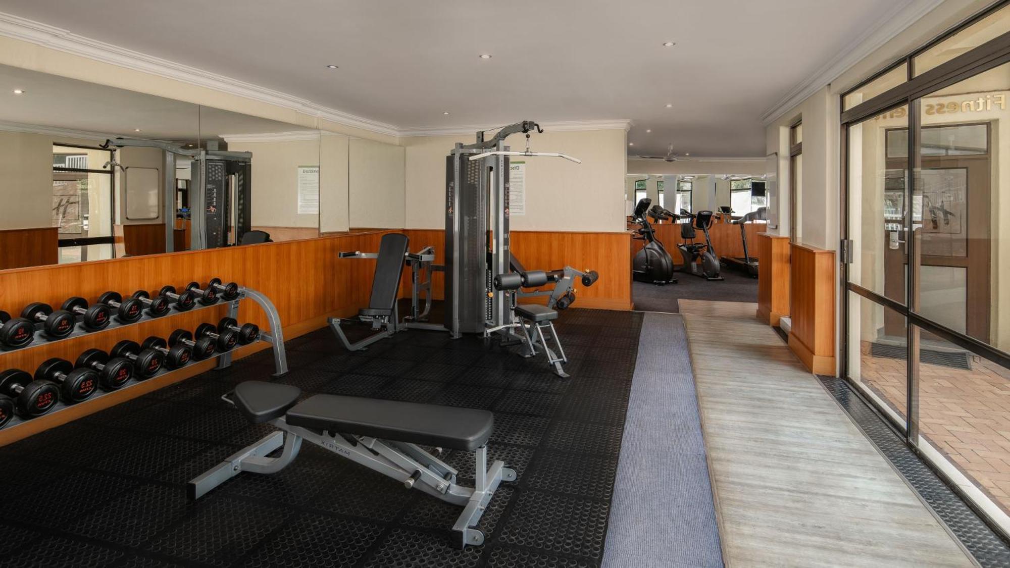 Holiday Inn - Johannesburg Sunnyside Park By Ihg Екстериор снимка