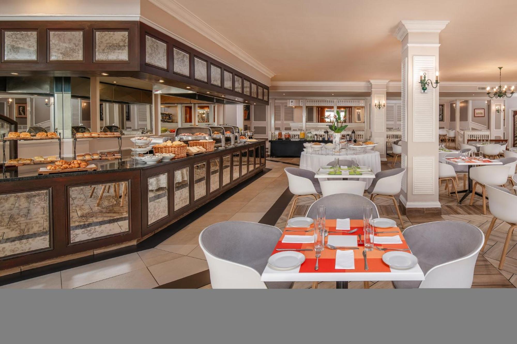 Holiday Inn - Johannesburg Sunnyside Park By Ihg Екстериор снимка
