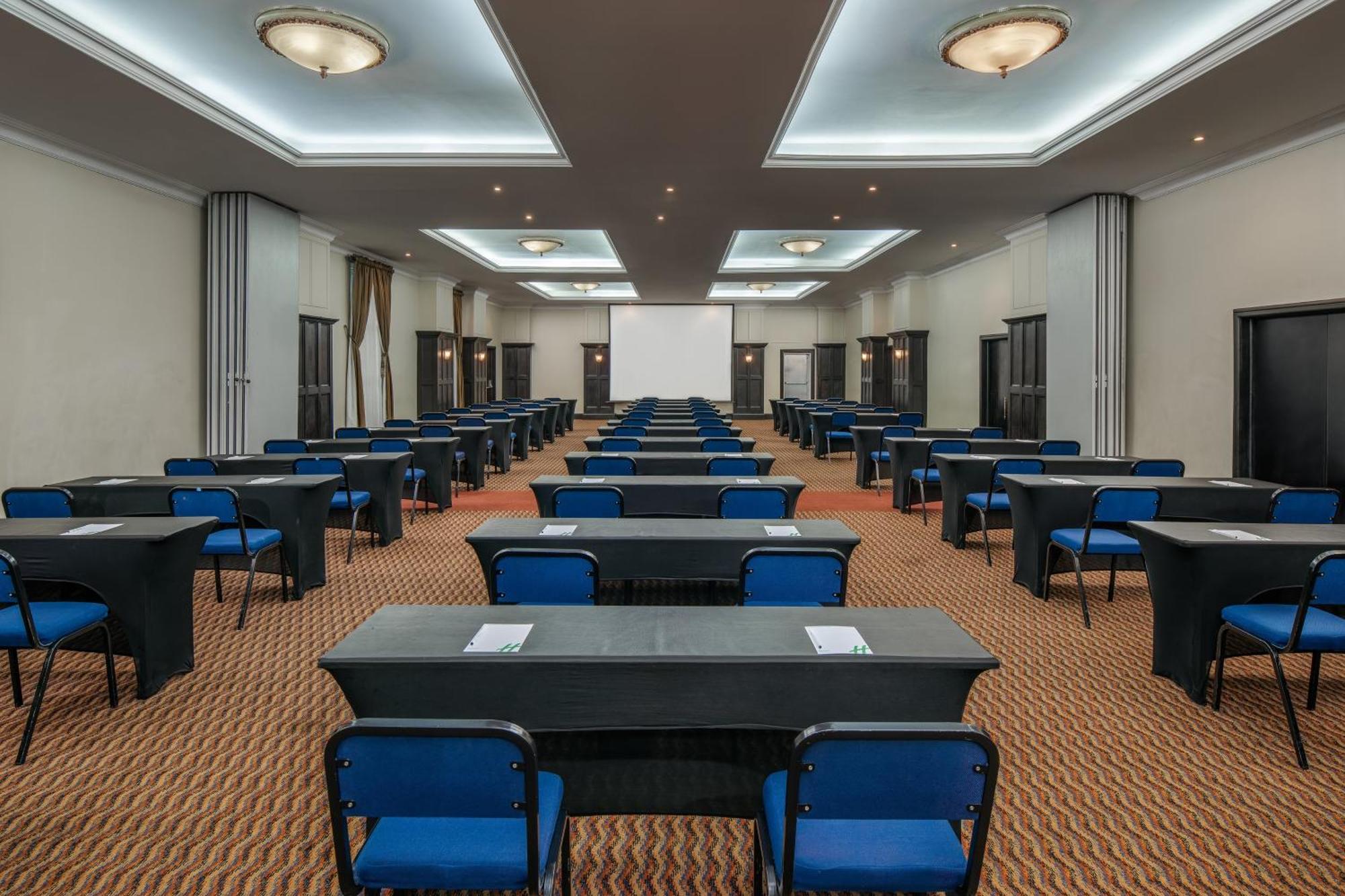 Holiday Inn - Johannesburg Sunnyside Park By Ihg Екстериор снимка